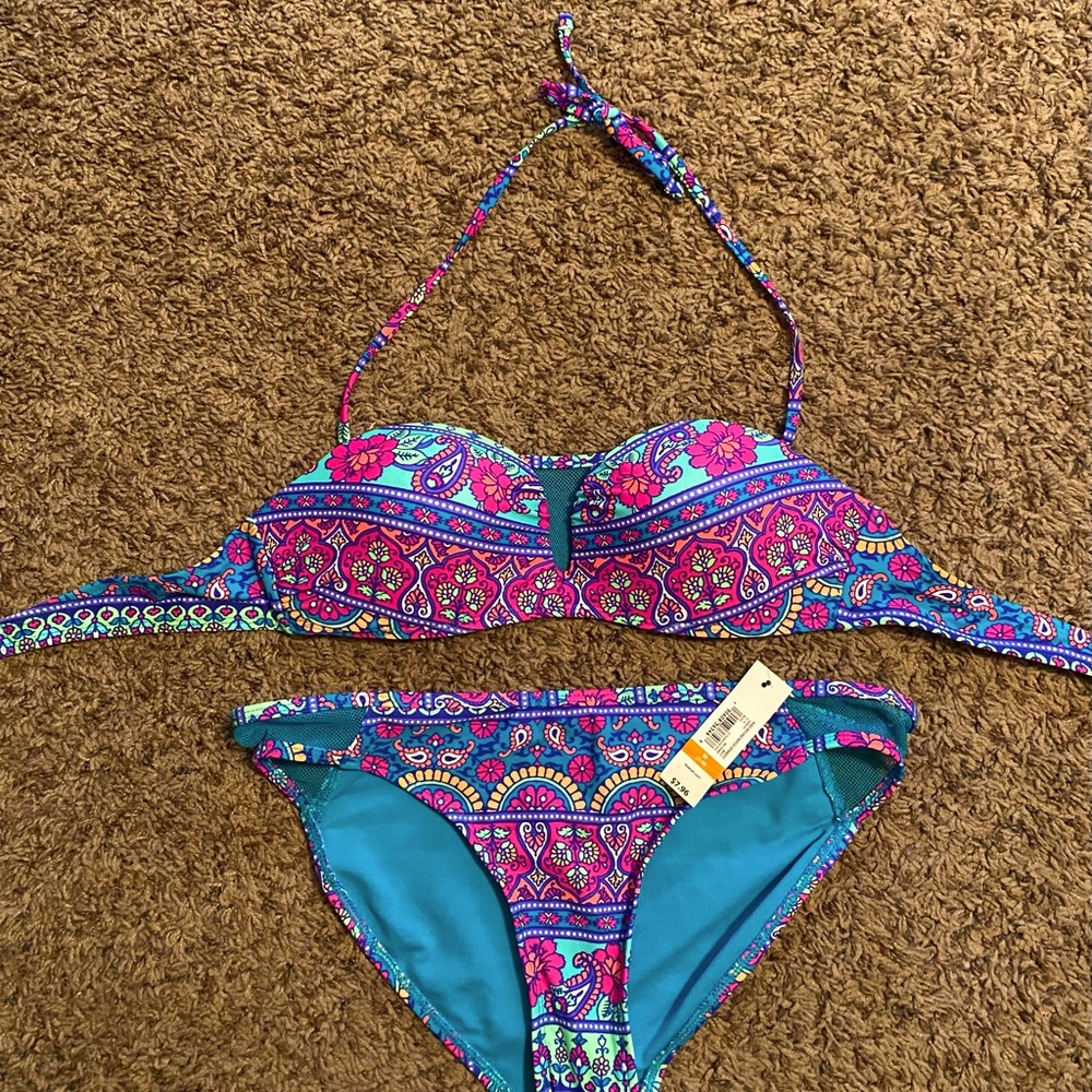 NWT two piece bikini